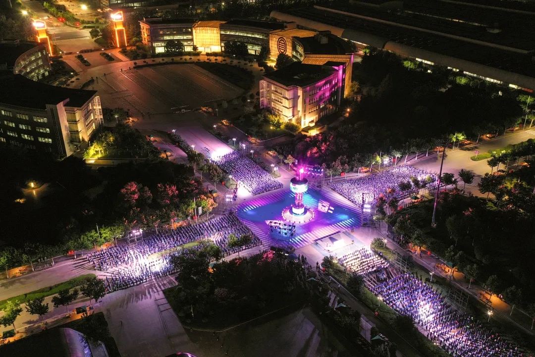 640.webp (44).jpg 640.webp (44).jpg